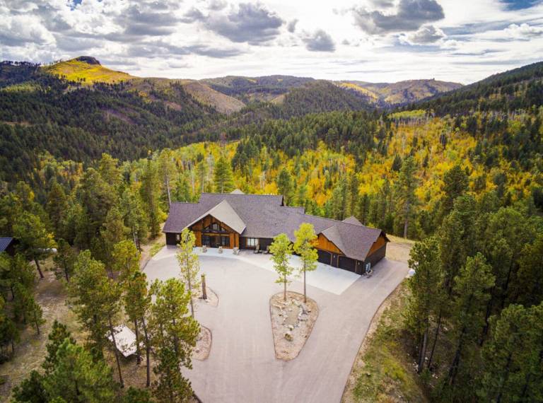Lodge Sturgis
