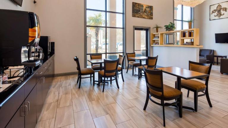 SureStay Plus by Best Western Hammond — photo 4