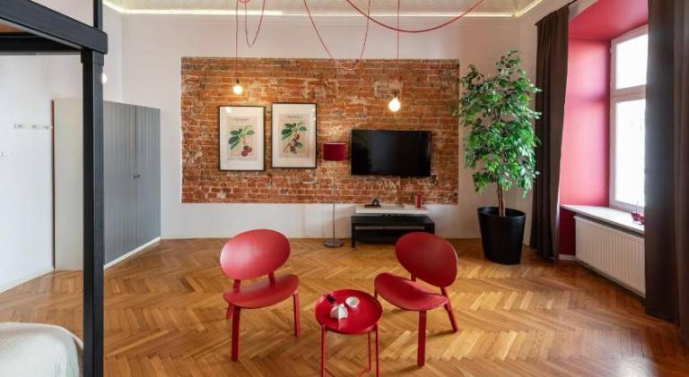 Beautiful holiday apartment with terrace | Close to Main Square | Pets allowed — photo 2