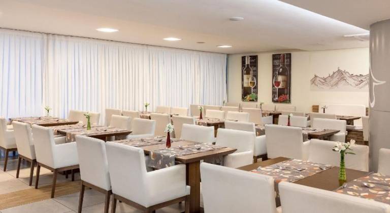 Ramada by Wyndham Macae Hotel & Suites — photo 5