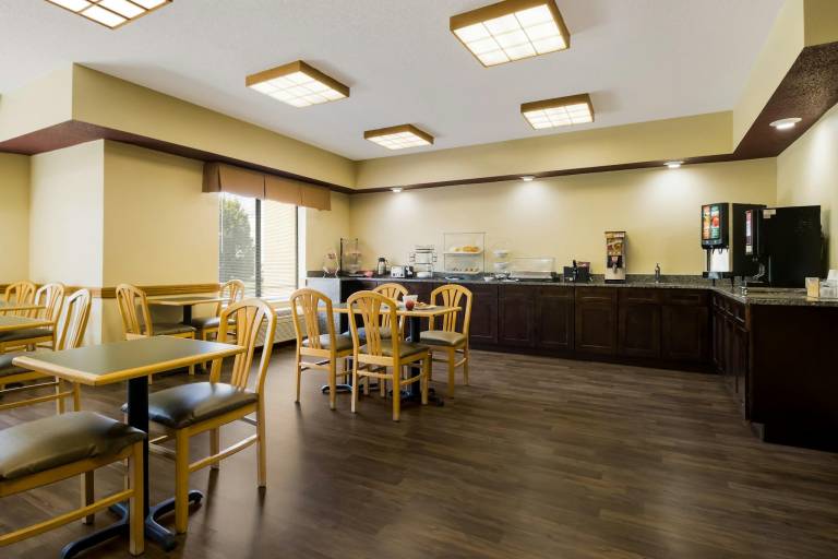 Red Roof Inn South Bend - Mishawaka — photo 4