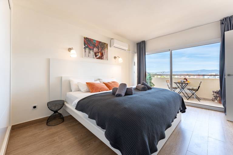 Fully equipped lovely holiday apartment with yard, pool & terrace | Pets are welcome — photo 5