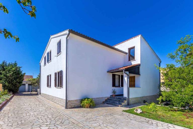 Ferienwohnung  Šišan