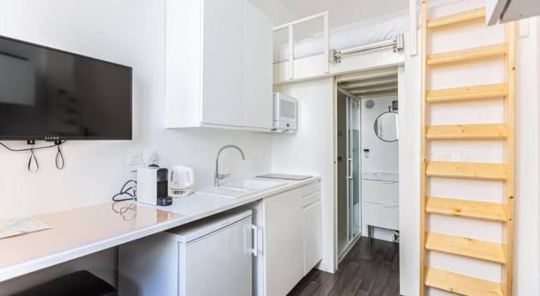 Charming apartment | Next to Place des Quinconces | Suitable for remote work | Pet-friendly in Bruges