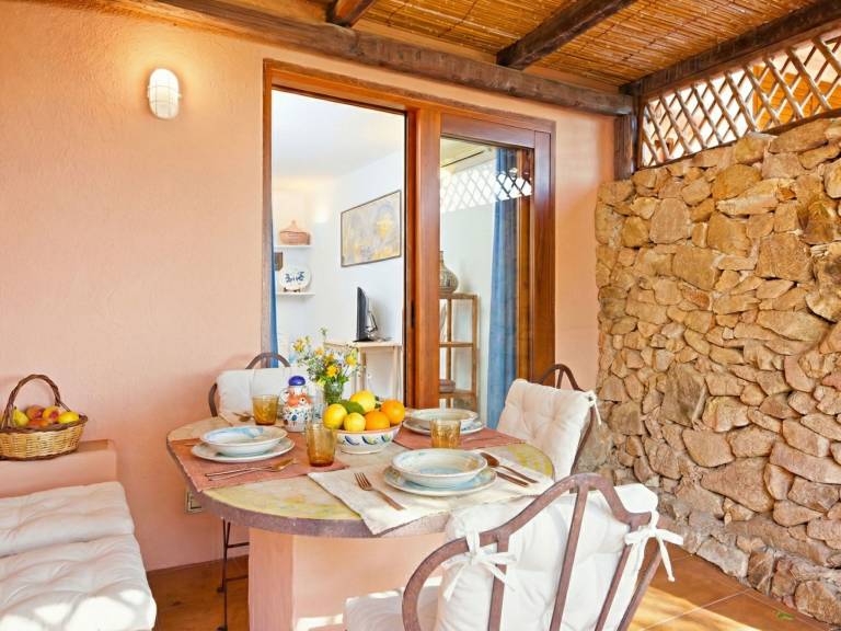 Apartment with garden, terrace & pool | Sea view — photo 2
