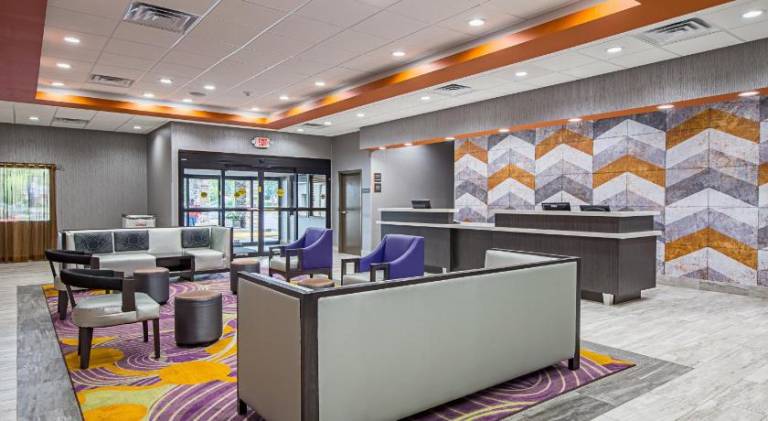 Best Western Plus Clemson Hotel & Conference Center — photo 2