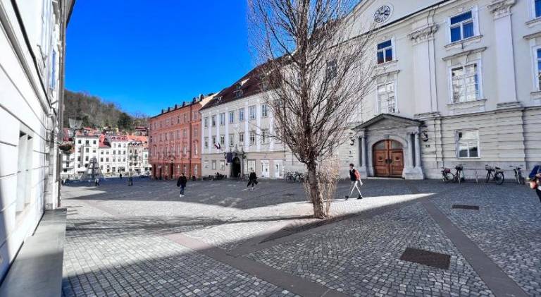 Apartment | Near Ljubljana Castle | Pets are welcome — photo 4
