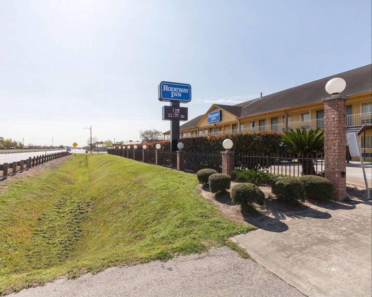 Rodeway Inn South Houston
