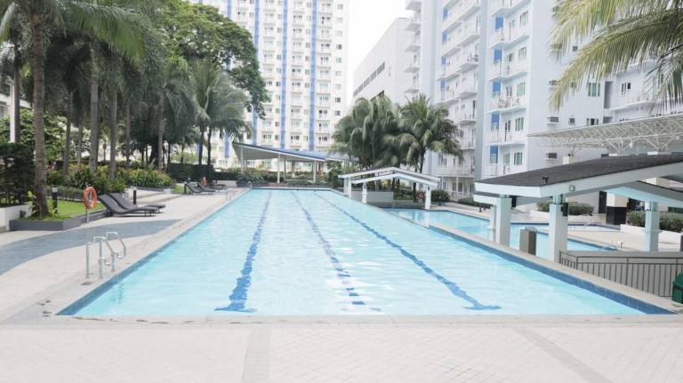 House with barbeque & pool | Suitable for remote work | Pets allowed — photo 3