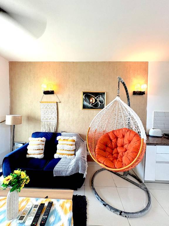 Rental apartment with 1 room for 8 persons in Faridabad