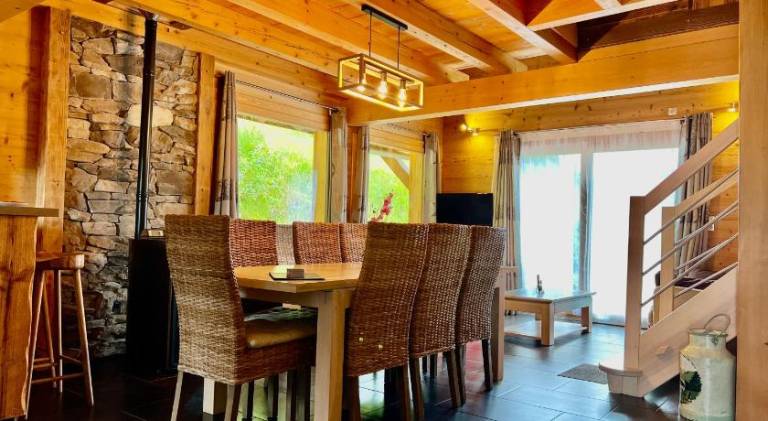 LOGIS HOTEL, CHALETS et RESTAURANT LES CHATELMINES — photo 3