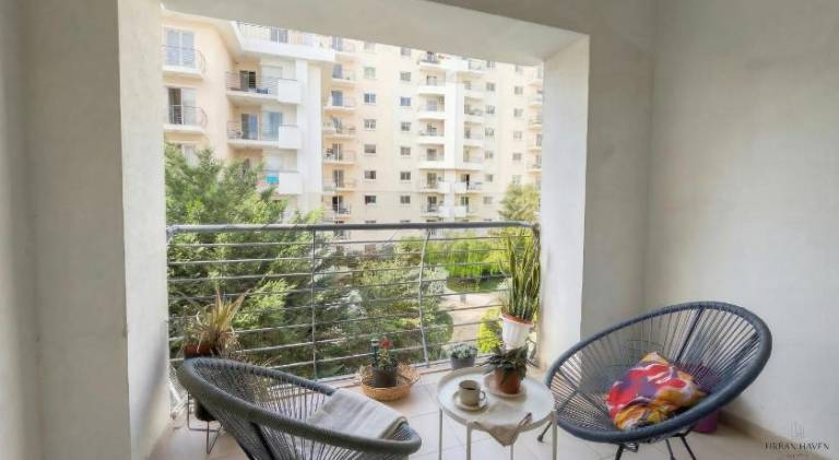 Holiday apartment with 1 room for 4 persons in St. Julian's