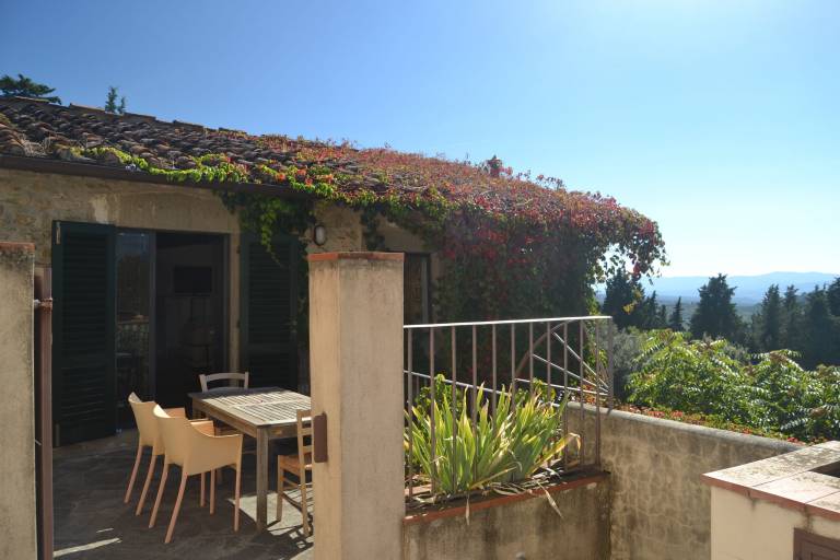 Fully equipped lovely vacation home with pool, terrace & yard | Pet-friendly — photo 3