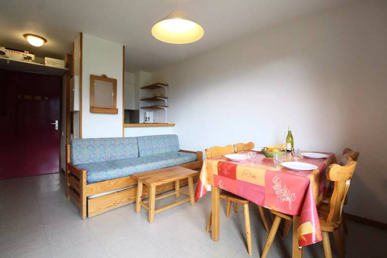 Rental apartment with 1 room for 4 persons in Val-Cenis