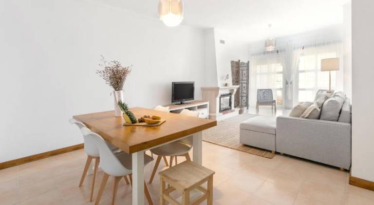 Fully equipped apartment with terrace & barbeque | Close to the beach | Pets are welcome — photo 2
