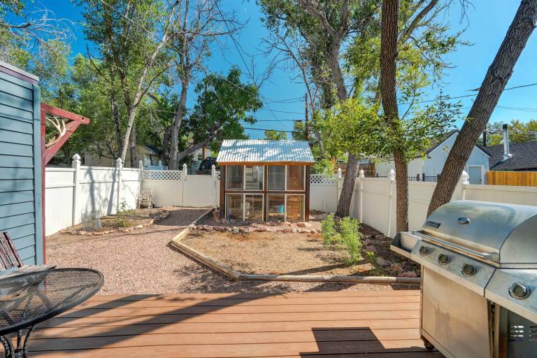 2BR Old Colorado City Dog Friendly — photo 2