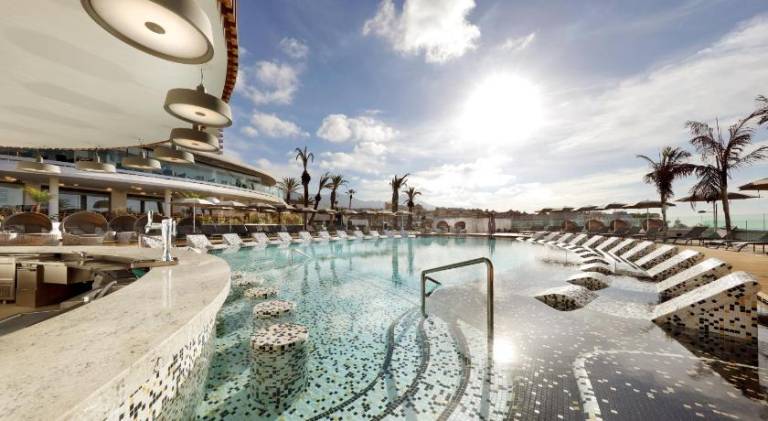 Hard Rock Hotel Tenerife in Adeje
