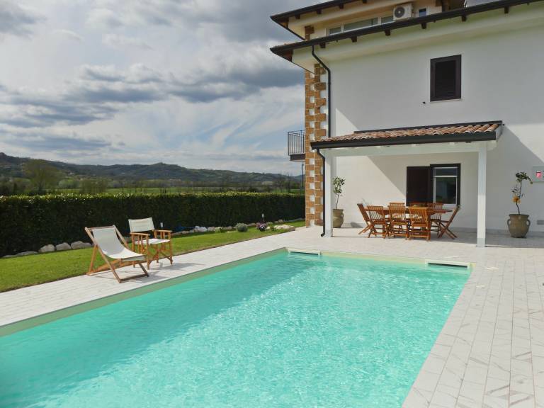 Ferienhaus in Amorosi, Kampanien f&uuml;r max. 10 Personen