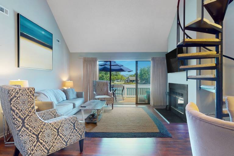 Condo South Bethany