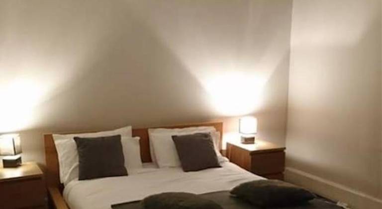 Vacation home with 2 rooms for 6 persons in Falkirk