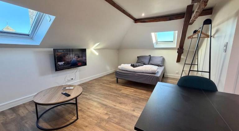 Pleasant holiday apartment | Pets allowed in Mouilleron-le-Captif