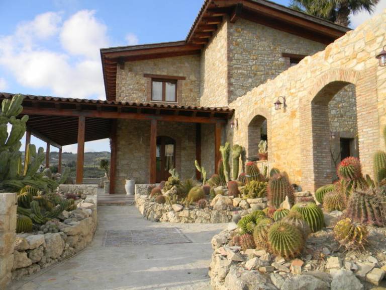 Pension  Favara