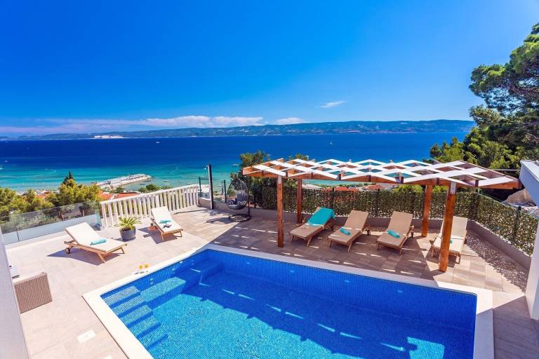 Villa Dugi Rat
