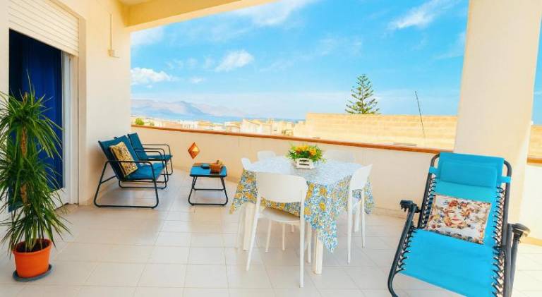 Holiday apartment with 2 rooms for 6 persons — photo 5
