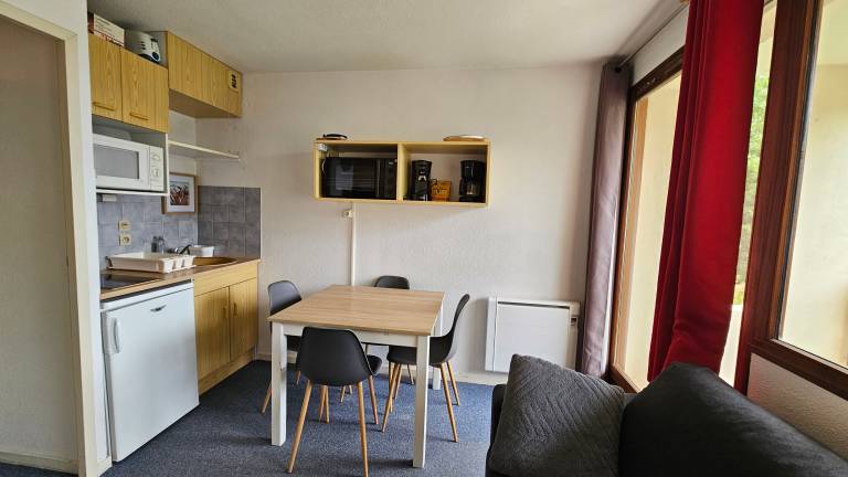 Family-friendly lovely holiday apartment | Mountain view | Close to the ski | Pets are welcome — photo 3