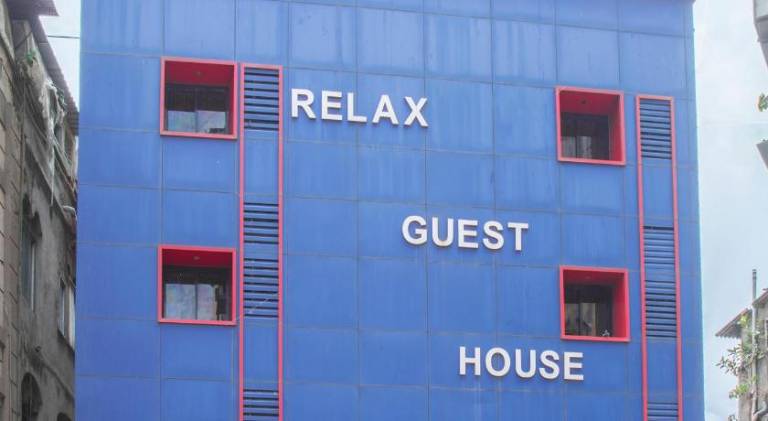 OYO 19353 Relax Guest House