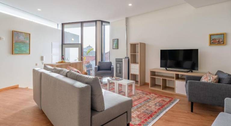 House with patio | Near Dom Luís I Bridge in Porto