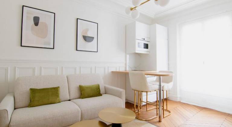 Rental apartment with 1 room for 2 persons in Charenton-le-Pont