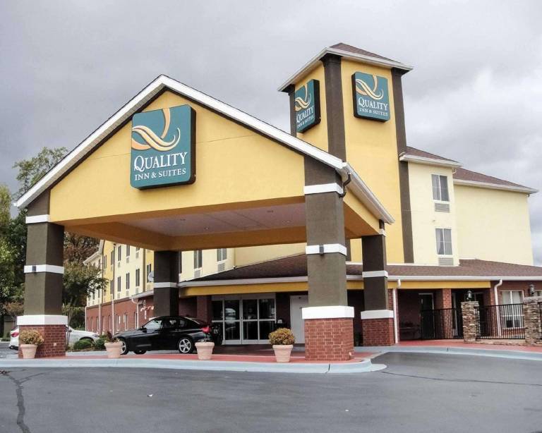 Quality Inn & Suites Huntsville Research Park Area in Huntsville, AL