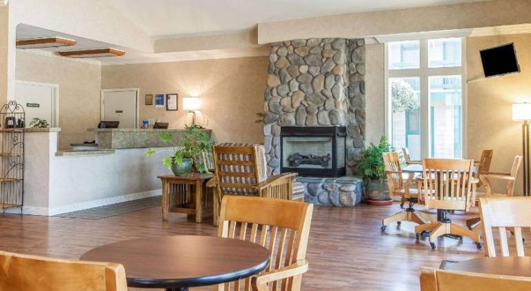 Quality Inn Half Moon Bay/Miramar Beach — photo 4