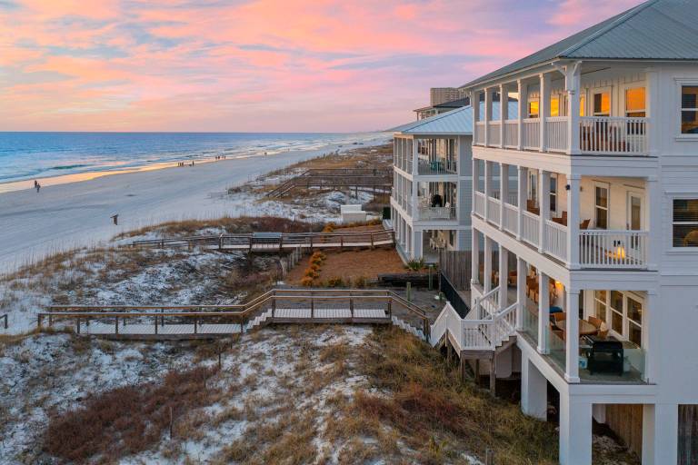 Seaclusion - Beachfront Home with Private Pool & Gulf Views — photo 4