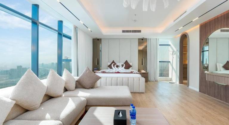 Samaya Holiday Homes - Square 1B Duplex Panoramic View — photo 2