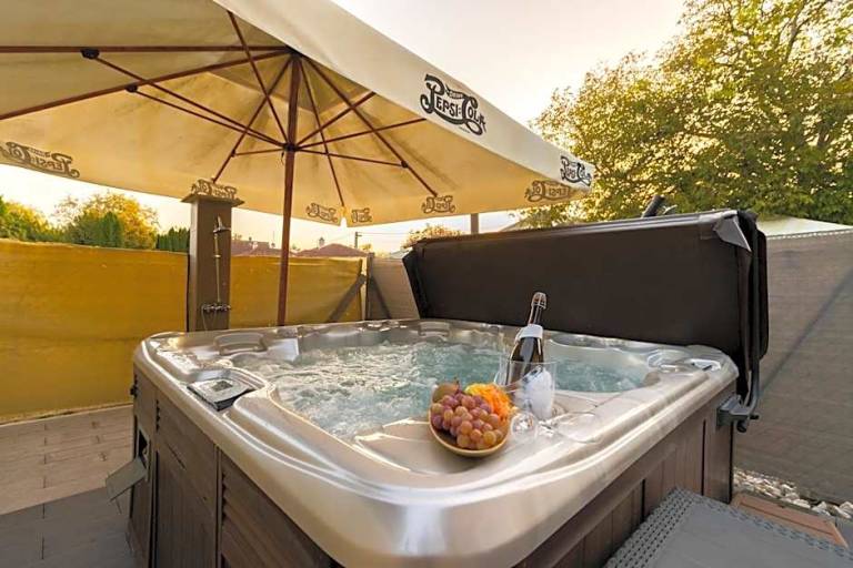 Aparthotel  Kiskőrös