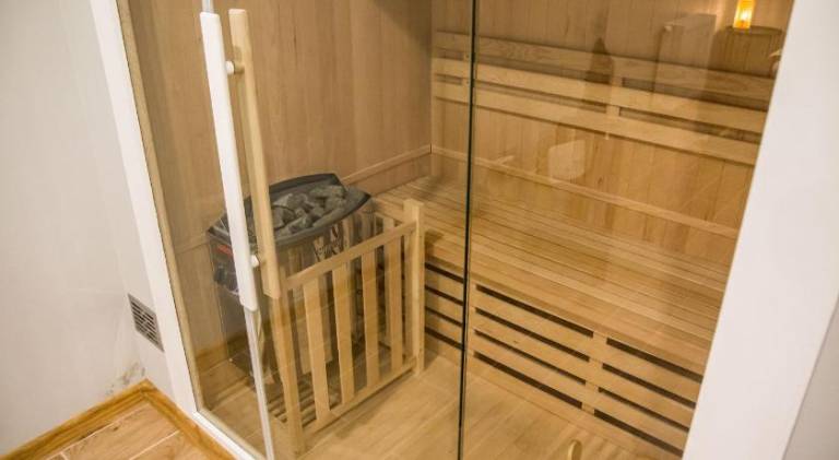 Apartment with sauna — photo 3