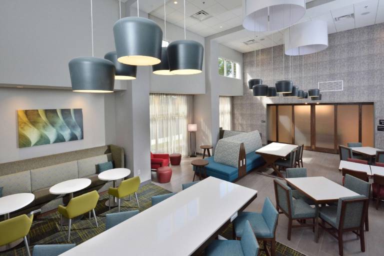 Hampton Inn & Suites by Hilton Charlotte North I 485 — photo 3