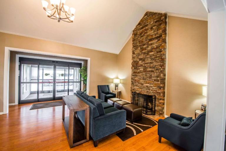 Spark by Hilton Wytheville Holston Rd I 81 — photo 3