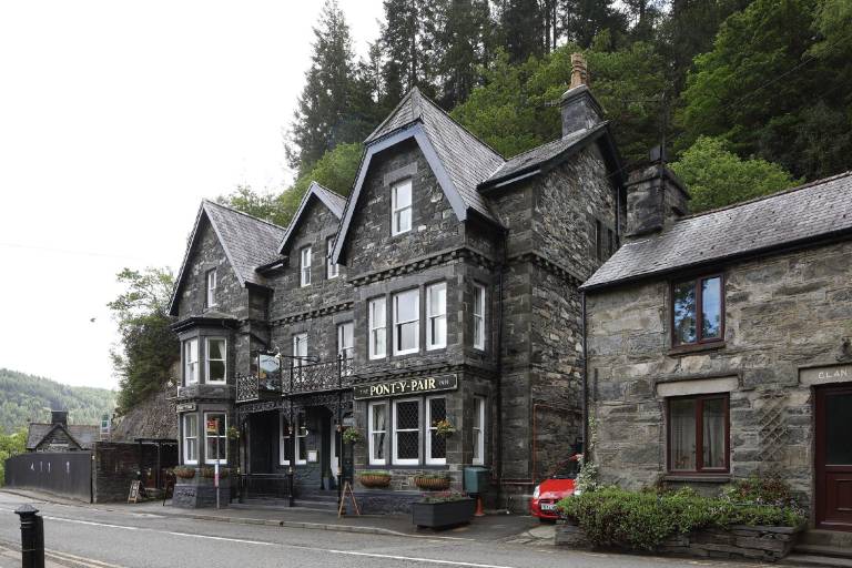 Pont Y Pair Inn in Betws-Y-Coed