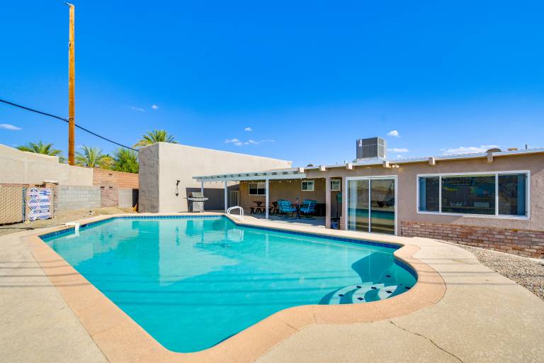 1 Mi to Town: Lake Havasu Home w/ Heated Pool in Lake Havasu City, AZ