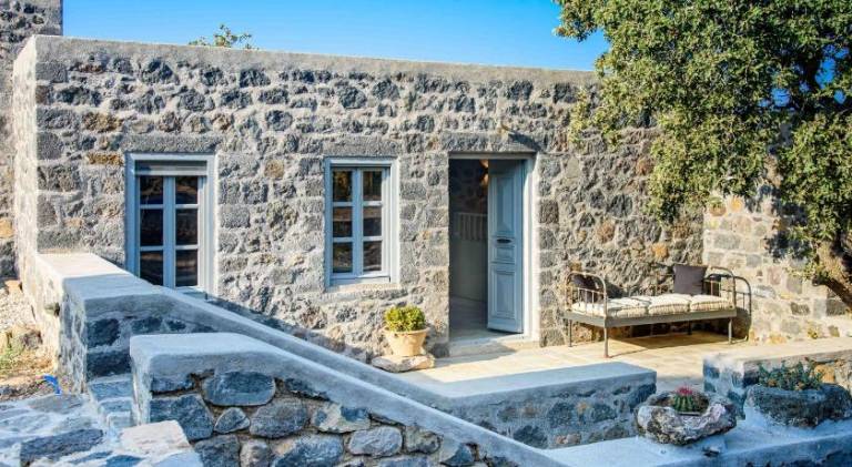 Pavlaina Complex of Traditional Residences in Nisyros. Enjoy the garden and the Sea View — photo 4