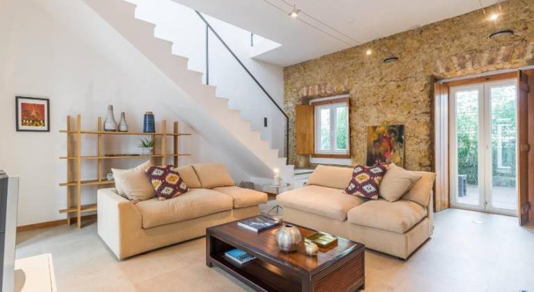 Holiday apartment with terrace | Next to São Jorge Castle in Lisbon