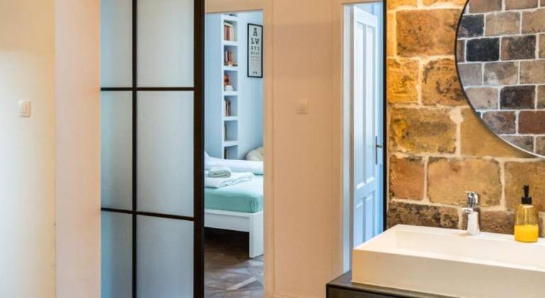 Holiday apartment with sauna | Near Great Market Hall | Dogs allowed — photo 3