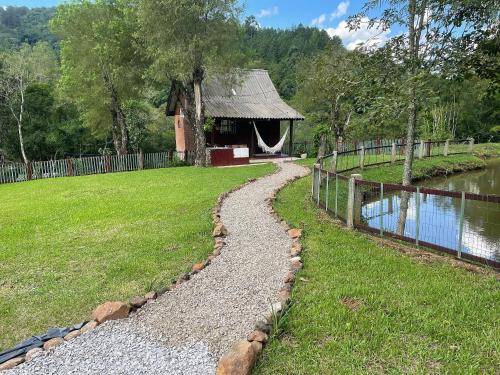 Farm with yard & pool | Dogs allowed — photo 5