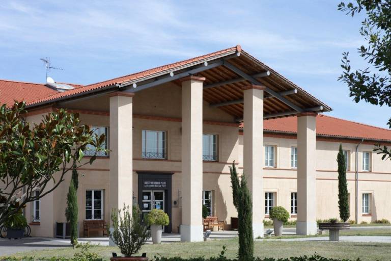 Best Western Plus Le Canard Sur le Toit in Colomiers