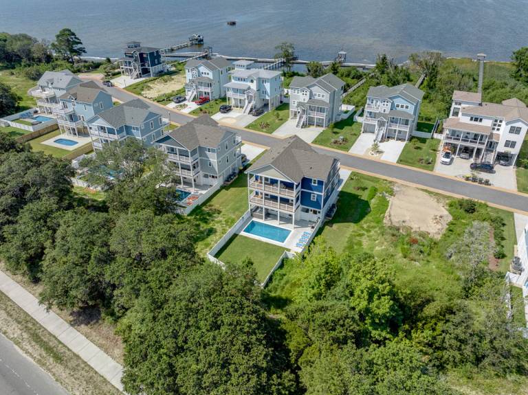 Corolla Cottage 2,780 ft to the beach Private Pool, Hot Tub, and Dog Friendly — photo 3