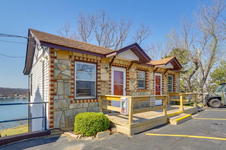 Steps to Bagnell Strip: 8-Unit Base w/ Heated Pool — photo 5