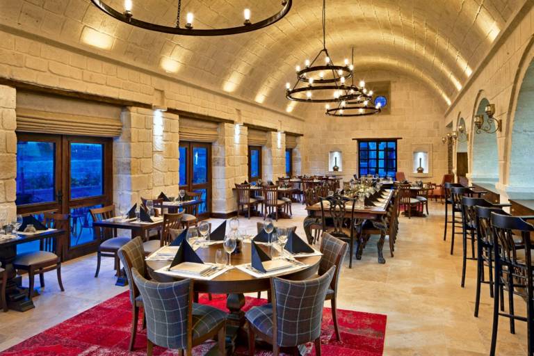 Seraphim Cave Hotel — photo 3